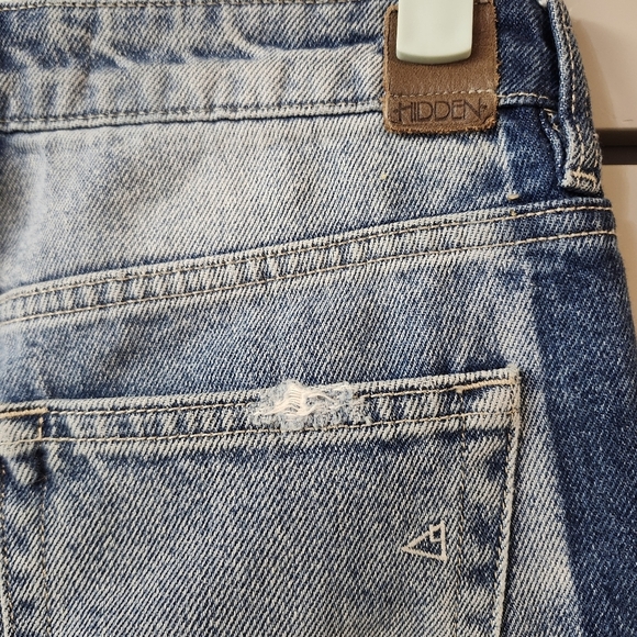 Hidden Jeans Distressed Patchwork Crop Denim Raw Hem Y2K Grunge Style Sz 25 - Picture 4 of 5